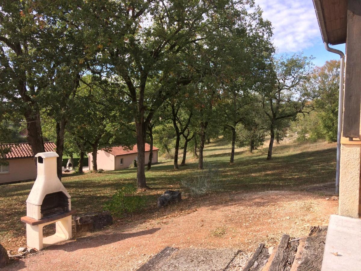 Les Sentiers Du Causse Lentillac du Causse Exterior foto