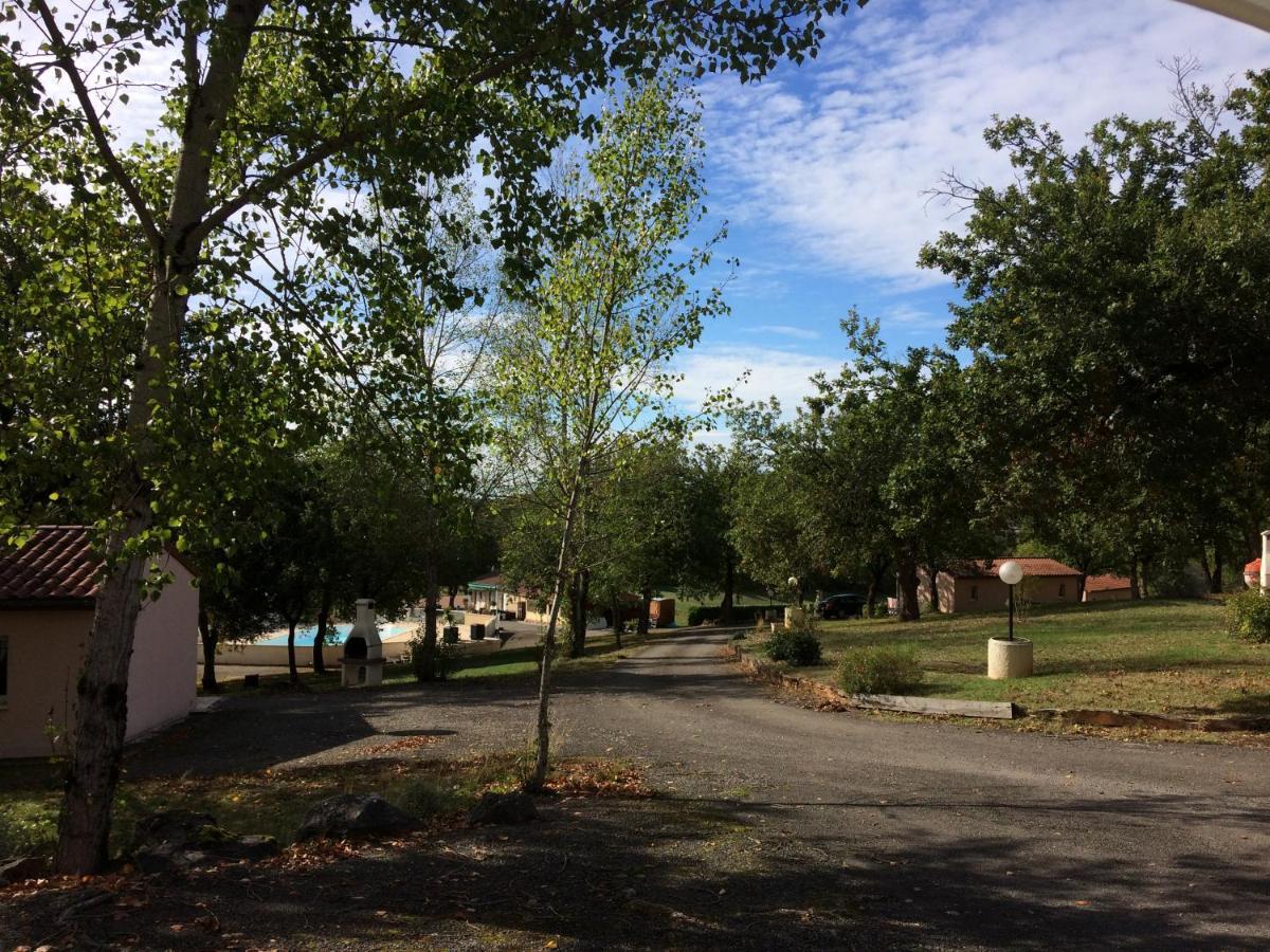 Les Sentiers Du Causse Lentillac du Causse Exterior foto